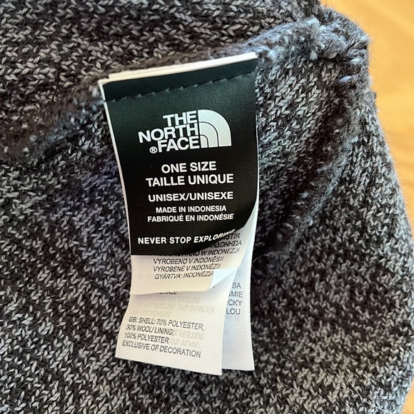 The North Face fleece lined beanie, One Size, Grey - Picture 3 of 4